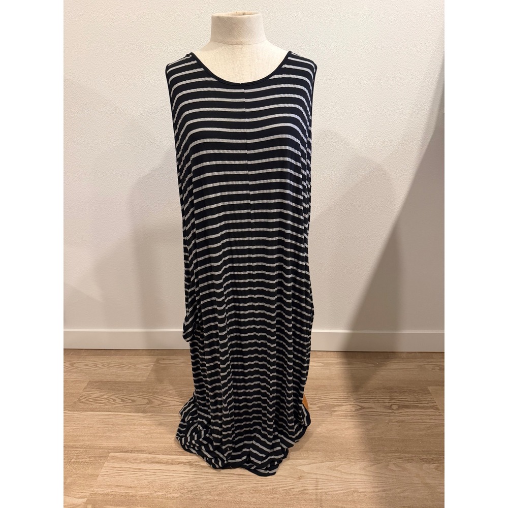 Suzanne Betro Womens 4X Black Grey Striped Sleeveless Maxi Dress with Pockets